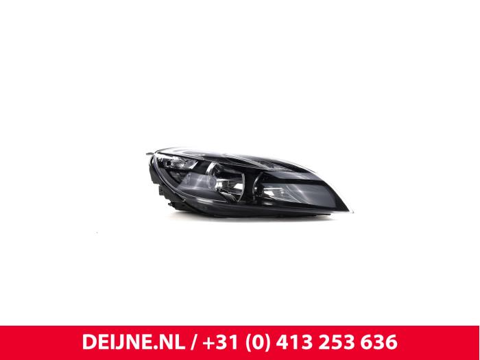 Nowe Reflektor prawy Volvo V40 Cena € 209,33 Z VAT oferowane przez van Deijne Onderdelen Uden B.V.