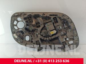 Używane Mechanizm szyby lewej przedniej wersja 4-drzwiowa Volvo S90 II 2.0 D4 16V Cena € 70,00 Procedura marży oferowane przez van Deijne Onderdelen Uden B.V.