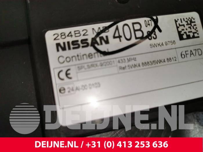 Central electronic Modul van een Renault Maxity 3.0 DCI 150.35 2011