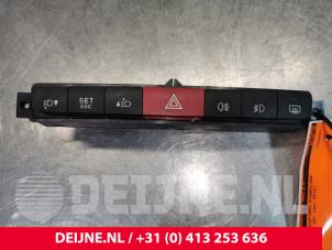Used Panic lighting switch Fiat Doblo Cargo (263) 1.6 D Multijet Price € 24,20 Inclusive VAT offered by van Deijne Onderdelen Uden B.V.