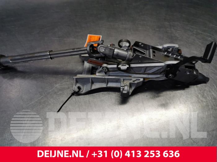Steering column housing Volvo V60 II 2.0 D4 16V - 32246736