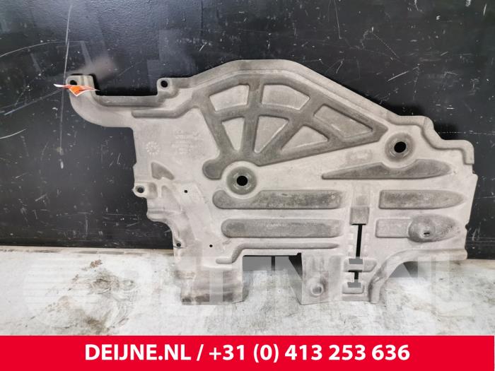 Begagnade Hasplåt Volvo V60 II (ZW) 2.0 D4 16V Pris € 50,00 Marginaltabell erbjuds av van Deijne Onderdelen Uden B.V.
