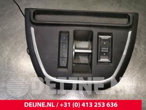 Used Automatic gear selector Toyota ProAce Electric Worker Price € 242,00 Inclusive VAT offered by van Deijne Onderdelen Uden B.V.