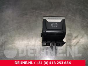 Used Parking brake switch Toyota ProAce Electric Worker Price on request offered by van Deijne Onderdelen Uden B.V.
