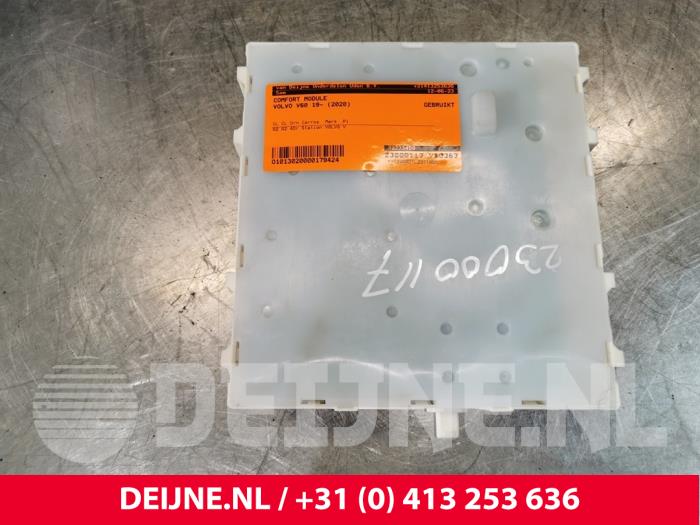 Comfort Module from a Volvo V60 II (ZW) 2.0 D4 16V 2020