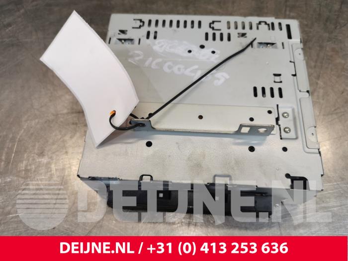 Begagnade CD-spelare Volvo S40 (MS) 2.5 T5 20V Pris € 60,00 Marginaltabell erbjuds av van Deijne Onderdelen Uden B.V.