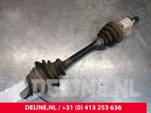 Used Front drive shaft, left Volvo S60 I (RS/HV) 2.4 20V 140 Price € 75,00 Margin scheme offered by van Deijne Onderdelen Uden B.V.