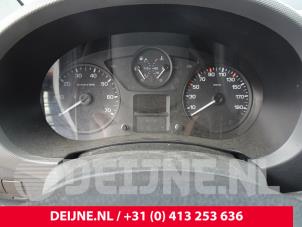 Usagé Compteur kilométrique KM Citroen Berlingo 1.6 BlueHDI 75 Prix sur demande proposé par van Deijne Onderdelen Uden B.V.