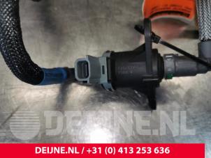 Gebrauchte Kraftstoff Druckregler Opel Vivaro Preis € 36,30 Mit Mehrwertsteuer angeboten von van Deijne Onderdelen Uden B.V.