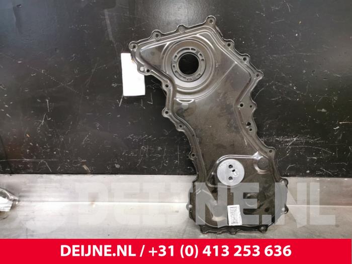Usagé Couvercle de distribution Renault Trafic New (FL) 2.0 dCi 16V 115 Prix € 84,70 Prix TTC proposé par van Deijne Onderdelen Uden B.V.