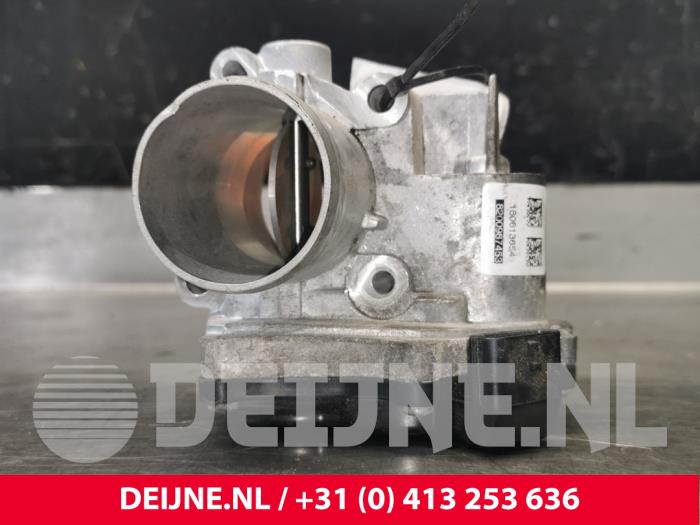 Gebrauchte Drosselklappengehäuse Renault Trafic New (FL) 2.0 dCi 16V 115 Preis € 60,50 Mit Mehrwertsteuer angeboten von van Deijne Onderdelen Uden B.V.