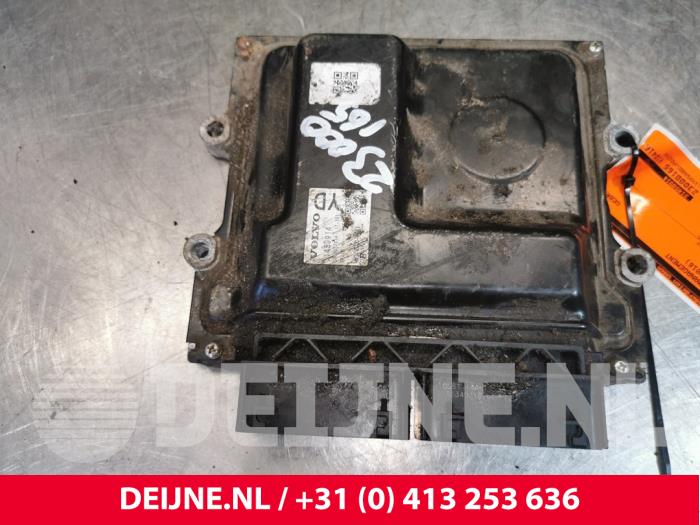Used Engine management computer Volvo S90 II 2.0 D4 16V Price € 200,00 Margin scheme offered by van Deijne Onderdelen Uden B.V.
