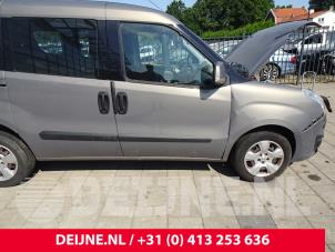 Used Front door 4-door, right Opel Combo Mk.III (D) 1.6 CDTI 16V ecoFlex Price € 211,75 Inclusive VAT offered by van Deijne Onderdelen Uden B.V.