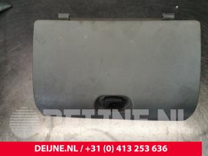 Usagé Boîte à gants Renault Master III (FD/HD) 3.0 dCi 16V 140 Prix € 36,30 Prix TTC proposé par van Deijne Onderdelen Uden B.V.