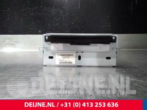 Used CD player Volvo V60 I (FW/GW) 2.4 D6 20V Plug-in Hybrid AWD Price € 60,00 Margin scheme offered by van Deijne Onderdelen Uden B.V.