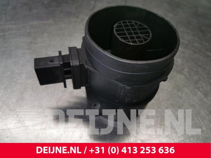 Begagnade Luftflödesmätare Mercedes Vito (639.6) 3.0 122 CDI V6 24V Pris € 90,75 Inklusive moms erbjuds av van Deijne Onderdelen Uden B.V.