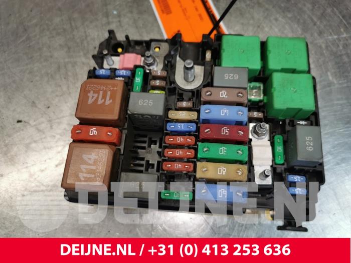 Fuse box Toyota ProAce 2.0 D-4D 177 16V Worker - 9808959080 TOYOTA