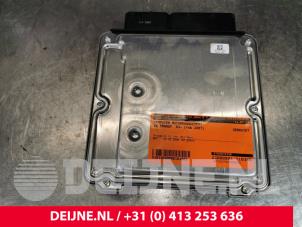 Engine management computer from a Volkswagen Transporter T5 2.5 TDi 2007
