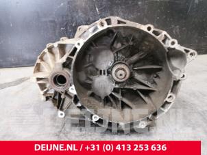 Used Gearbox Volvo V50 (MW) 2.0 D 16V Price € 350,00 Margin scheme offered by van Deijne Onderdelen Uden B.V.