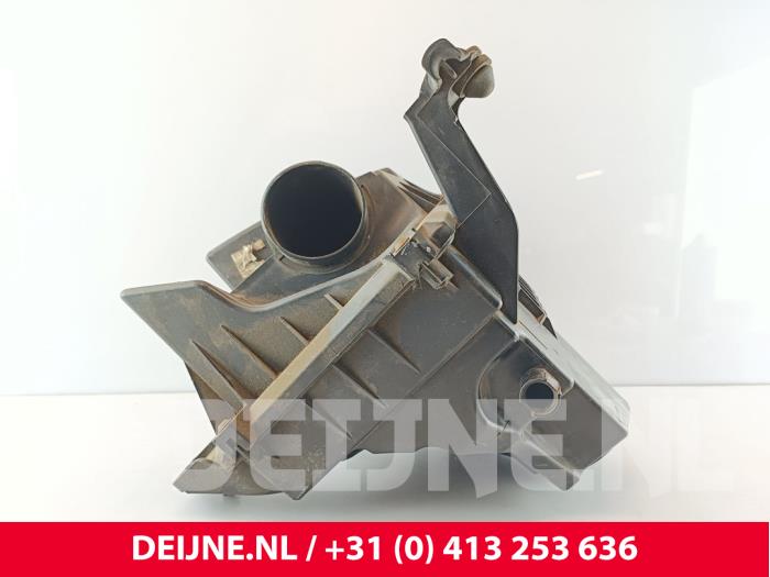 Begagnade Luftfilterhus Volvo V50 (MW) 1.8 16V Flexifuel Pris € 50,00 Marginaltabell erbjuds av van Deijne Onderdelen Uden B.V.