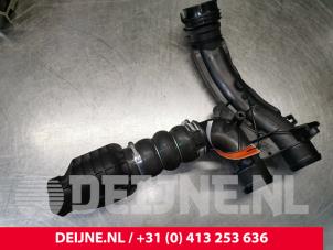 Used Intercooler hose Peugeot Expert (VA/VB/VE/VF/VY) 1.6 Blue HDi 95 16V Price € 36,30 Inclusive VAT offered by van Deijne Onderdelen Uden B.V.