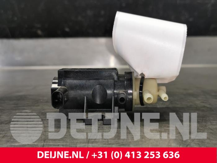 Usagé Régulateur pression turbo Mercedes Sprinter 3,5t (906.63) 313 CDI 16V Prix € 30,25 Prix TTC proposé par van Deijne Onderdelen Uden B.V.