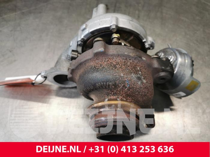Gebrauchte Turbo Volvo V40 (MV) 1.6 D2 Preis € 125,00 Margenregelung angeboten von van Deijne Onderdelen Uden B.V.