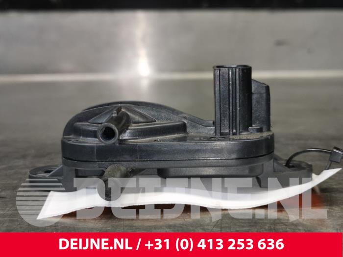 Begagnade Partikelfiltersensor Volvo XC90 I 2.4 D5 20V Pris € 25,00 Marginaltabell erbjuds av van Deijne Onderdelen Uden B.V.