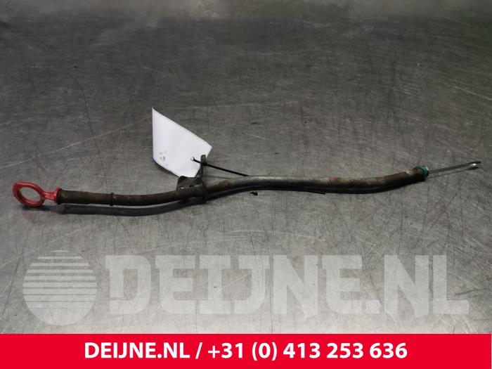 Gebrauchte Ölmessstab Volvo V70 (SW) 2.4 D5 20V Preis € 15,00 Margenregelung angeboten von van Deijne Onderdelen Uden B.V.