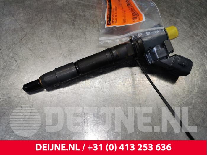 Injecteur (diesel) d'un Volvo V60 II (ZW) 2.0 D4 16V 2020