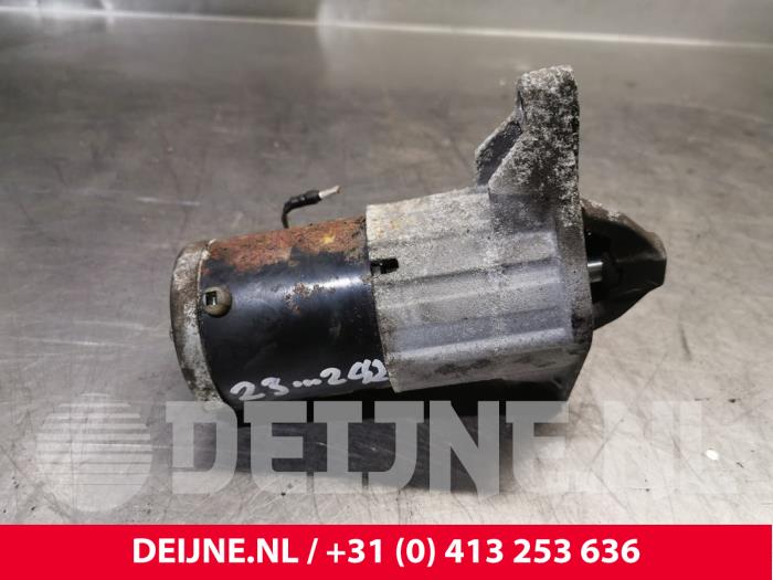 Begagnade Startmotor Opel Vivaro 1.6 CDTi BiTurbo Pris € 48,40 Inklusive moms erbjuds av van Deijne Onderdelen Uden B.V.