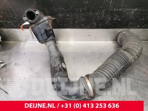 Used Air intake hose Opel Movano 2.3 CDTi 16V FWD Price € 42,35 Inclusive VAT offered by van Deijne Onderdelen Uden B.V.