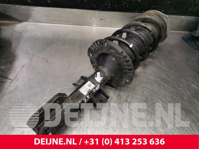 Volkswagen Crafter 17- Stoßdämpferstreben links vorne Vorrat 