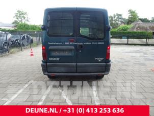 Used Minibus/van rear door Renault Master III (FD/HD) 2.2 dCi 16V Price on request offered by van Deijne Onderdelen Uden B.V.