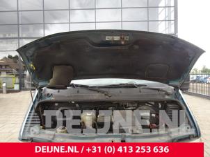 Usagé Boîtier filtre à air Renault Master III (FD/HD) 2.2 dCi 16V Prix sur demande proposé par van Deijne Onderdelen Uden B.V.