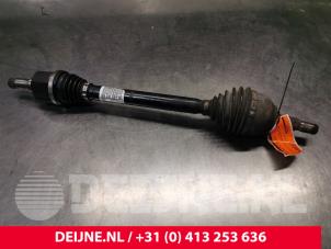 Usagé Arbre de transmission avant gauche Peugeot Expert (VA/VB/VE/VF/VY) 1.6 Blue HDi 115 Prix sur demande proposé par van Deijne Onderdelen Uden B.V.