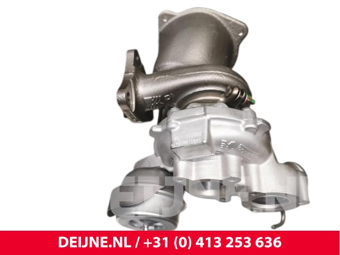 Nowe Turbo Volvo V60 Cena € 484,00 Z VAT oferowane przez van Deijne Onderdelen Uden B.V.