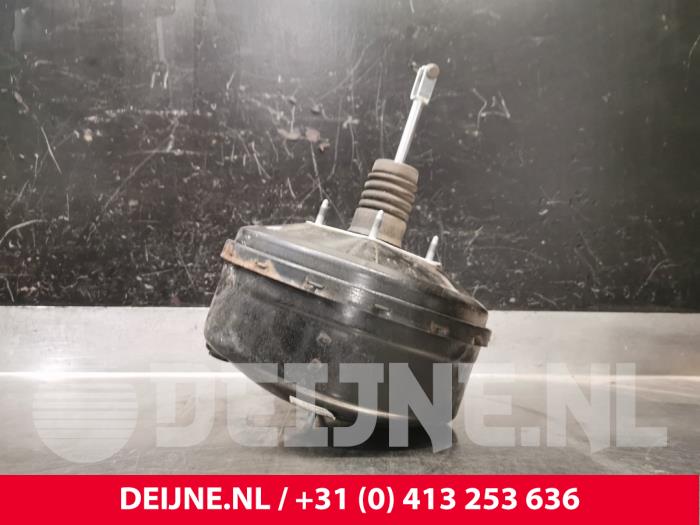 Usagé Servo frein Volkswagen Crafter 2.5 TDI 30/32/35/46/50 Prix € 90,75 Prix TTC proposé par van Deijne Onderdelen Uden B.V.