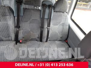 Usados Asiento trasero Ford Transit Tourneo 2.2 TDCi 16V Euro 5 Precio € 302,50 IVA incluido ofrecido por van Deijne Onderdelen Uden B.V.