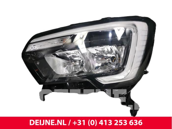 Neue Scheinwerfer links Renault Master Preis € 183,92 Mit Mehrwertsteuer angeboten von van Deijne Onderdelen Uden B.V.