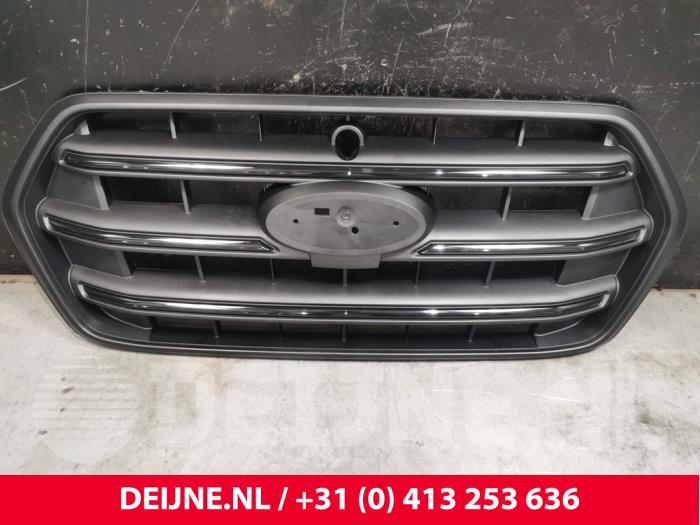 Nowe Grill Ford Transit Cena € 70,18 Z VAT oferowane przez van Deijne Onderdelen Uden B.V.