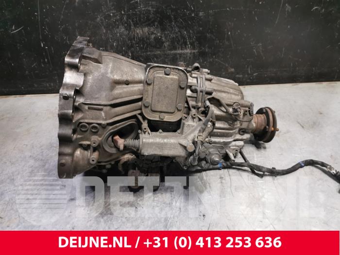 Boite de vitesses d'un Renault Maxity 3.0 DCI 150.35 2011