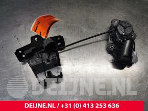 Used Tailgate lock mechanism Volvo XC90 II 2.0 T8 16V Twin Engine AWD Price € 100,00 Margin scheme offered by van Deijne Onderdelen Uden B.V.