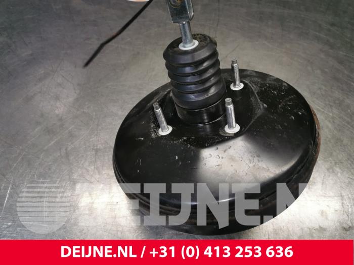 Usagé Assistant de freinage Ford Transit Courier 1.0 Ti-VCT EcoBoost 12V Prix € 60,50 Prix TTC proposé par van Deijne Onderdelen Uden B.V.