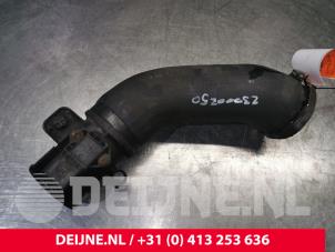 Used Airflow meter Volkswagen Transporter T5 2.0 BiTDI DRF Price € 60,50 Inclusive VAT offered by van Deijne Onderdelen Uden B.V.