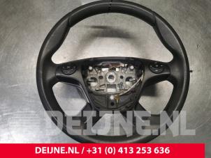 Used Steering wheel Ford Transit 2.0 TDCi 16V Eco Blue 130 Price € 96,80 Inclusive VAT offered by van Deijne Onderdelen Uden B.V.