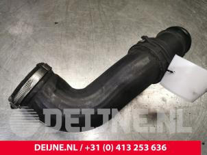 Used Intercooler hose Volkswagen Transporter T5 2.5 TDi Price € 24,20 Inclusive VAT offered by van Deijne Onderdelen Uden B.V.