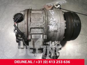 Używane Pompa klimatyzacji Mercedes Sprinter 3,5t (906.63) 316 CDI 16V Cena € 181,50 Z VAT oferowane przez van Deijne Onderdelen Uden B.V.