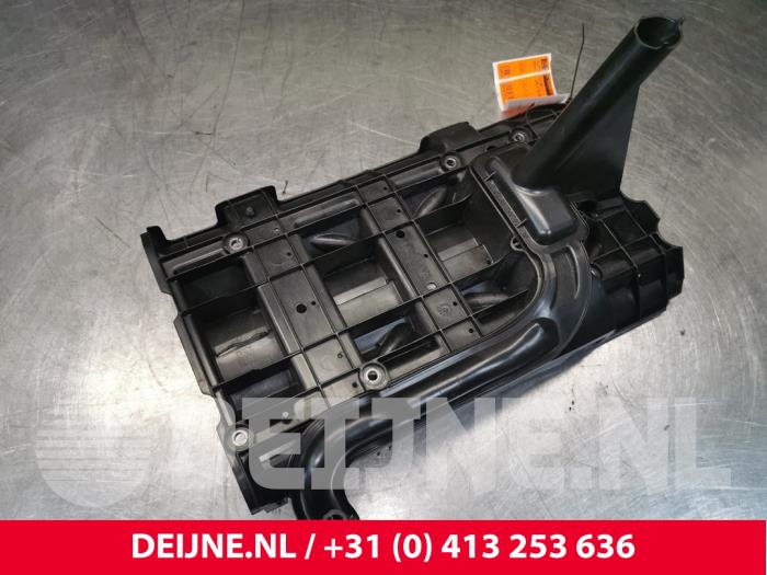 Oil suction pipe from a Mercedes-Benz Sprinter 5t (906.15/906.25) 513 CDI 16V 2015
