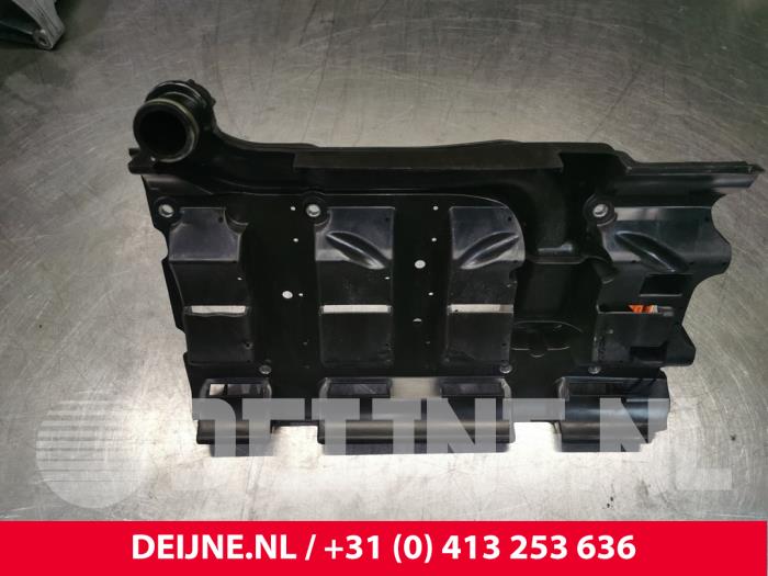 Oil suction pipe from a Mercedes-Benz Sprinter 5t (906.15/906.25) 513 CDI 16V 2015